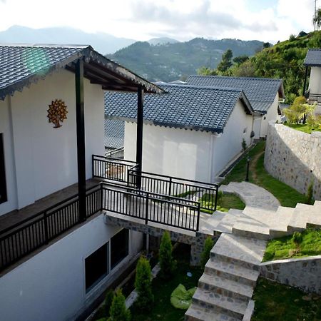 Rega Manivedya The Jungle Trail Resort Mukteshwar Luaran gambar
