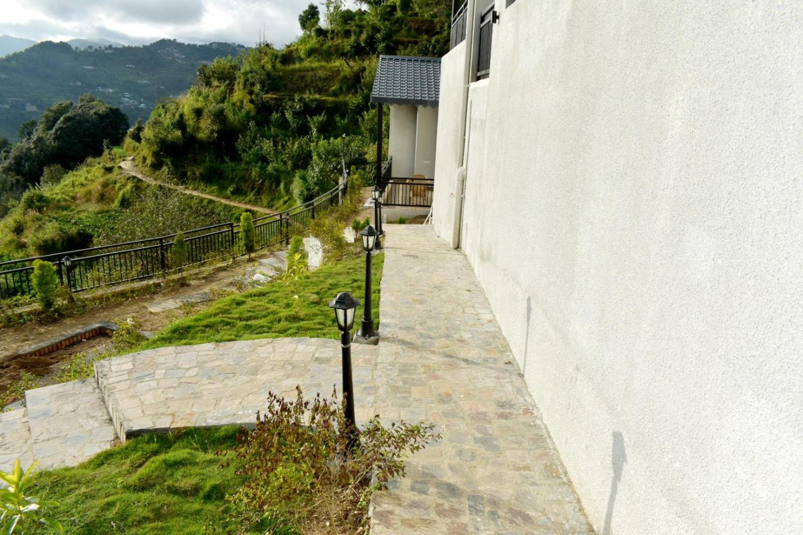 Rega Manivedya The Jungle Trail Resort Mukteshwar Luaran gambar